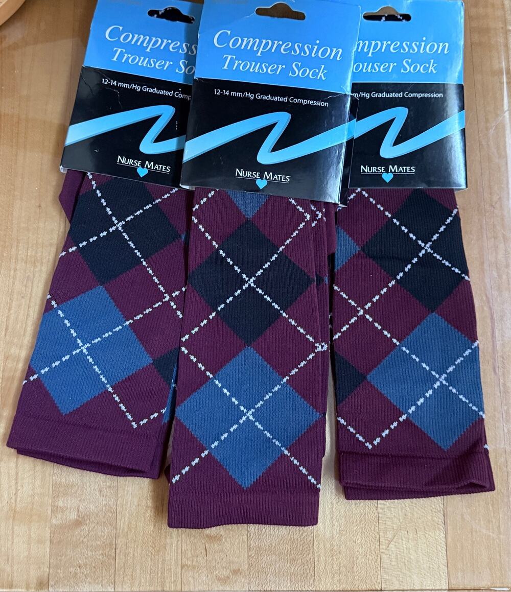 3-Nurse Mates 12–14 mmHg Graduated Compression Socks Women’s size 9-11 NWT